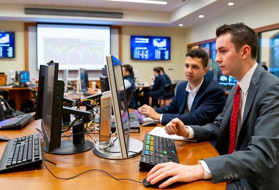 Image of students working in the Investment Center.